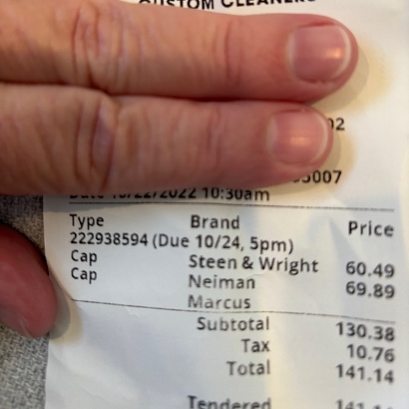 Gorgeous Vintage Steen and Wright Furriers Black Bucket Fur Hat - Picture 7 of 7